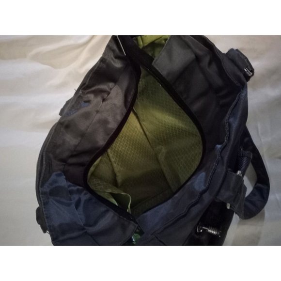 Fisher Price Fastfinder Deluxe Messenger Diaper Bag Gray Green Crossbody Baby - Picture 2 of 4